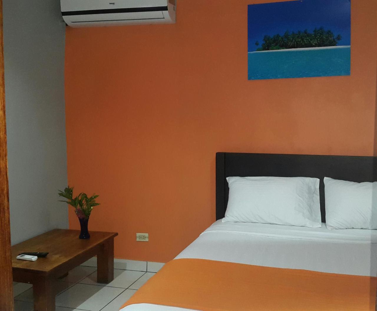 Hotel Colibri Мануел Антонио Екстериор снимка